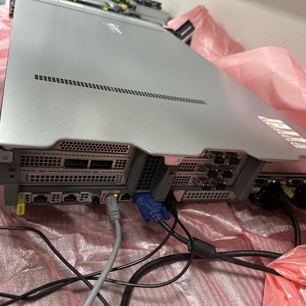 Popular Server FusionServer 2288H V6 2U Rack Server 8SFF Intel Xeon Platinum 8380